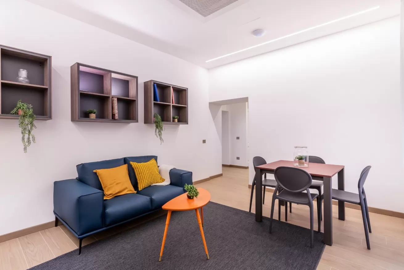 Premium one-bedroom apartment Rome - refined finishes and spacious layout at Cavour 238