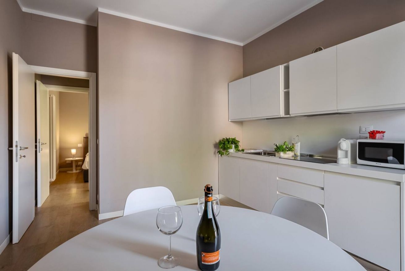 Elegant 1-Bedroom Apartment