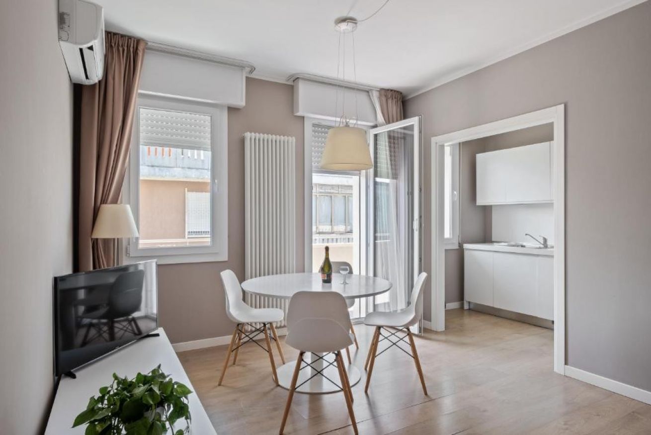Stylish 1-Bedroom Apartment with Terrace